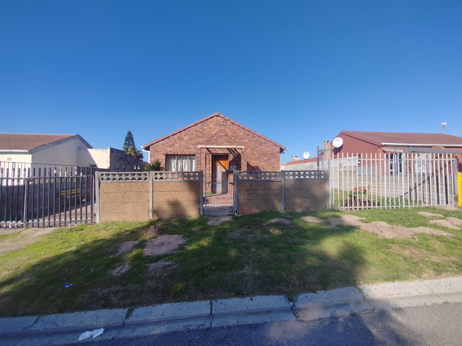 3 Bedroom Property for Sale in Hillview Western Cape